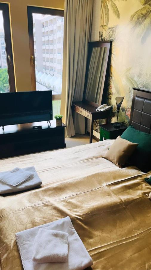 Private Apartament Vip In Royal Beach ซันนีบีช ภายนอก รูปภาพ